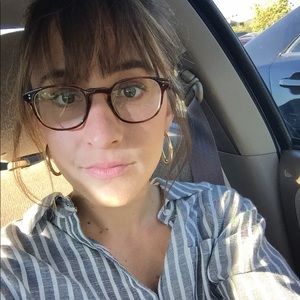 Meet your Posher, Carly